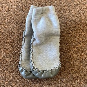 NWT - Hannah Anderson mica sans size 5-7